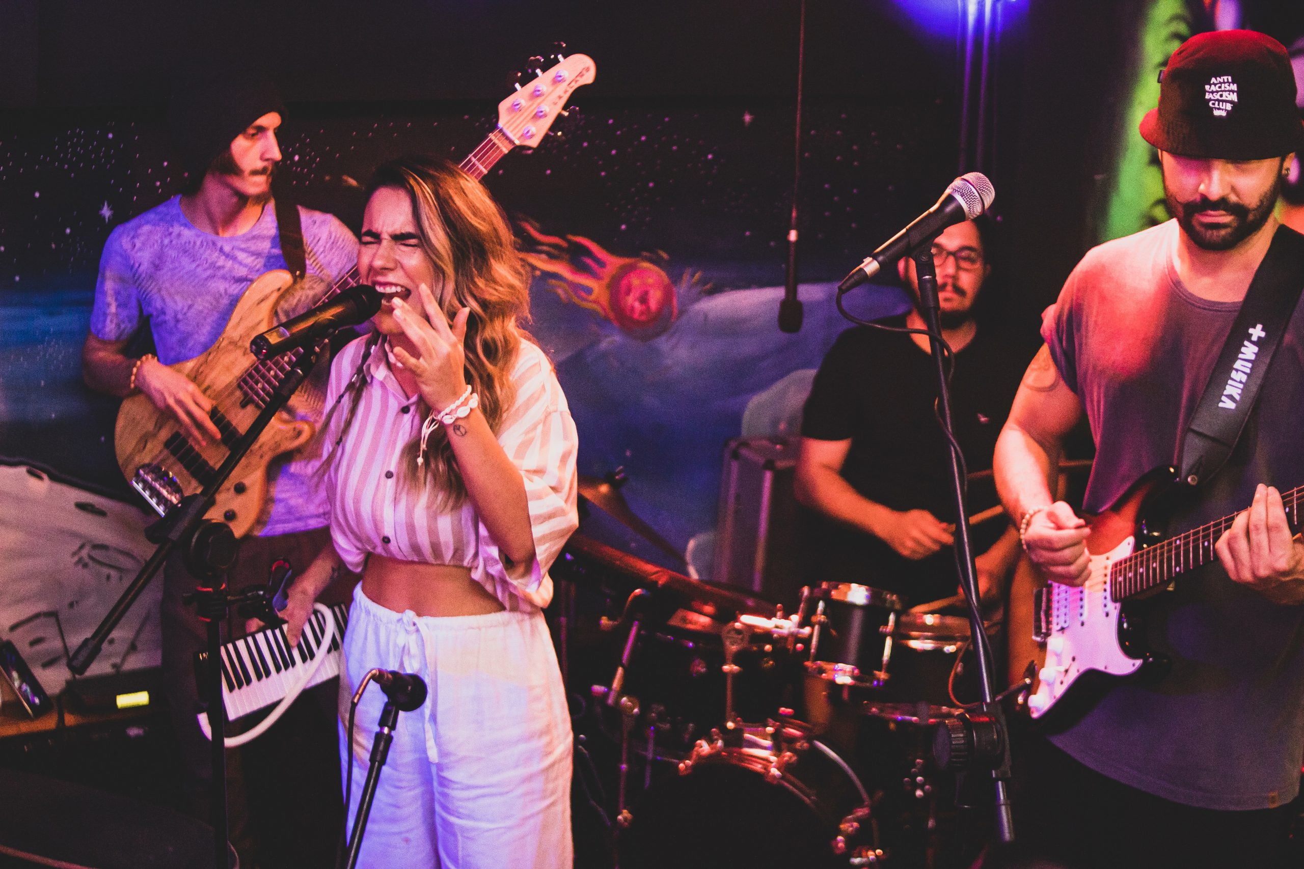 Top 10 Most Popular Wedding Bands Mens Wedding Style